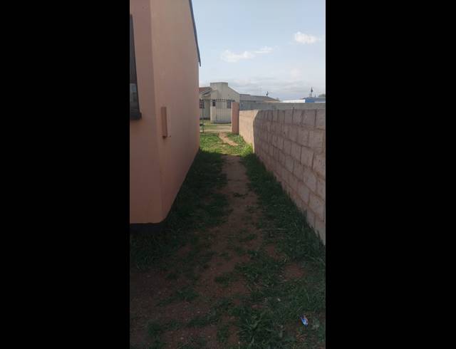 2 BEDROOM HOUSE FOR SALE IN MOTHERWELL NU 7